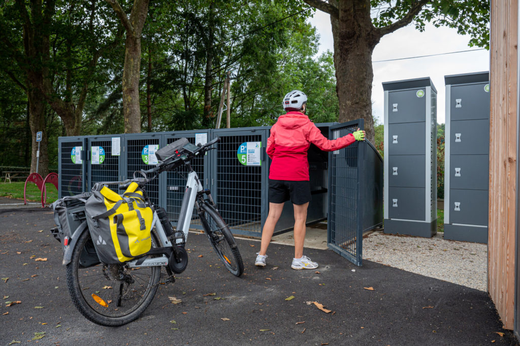 Aménagements cyclistes, casier à vélos, Mortain © Thomas Le Floc'H